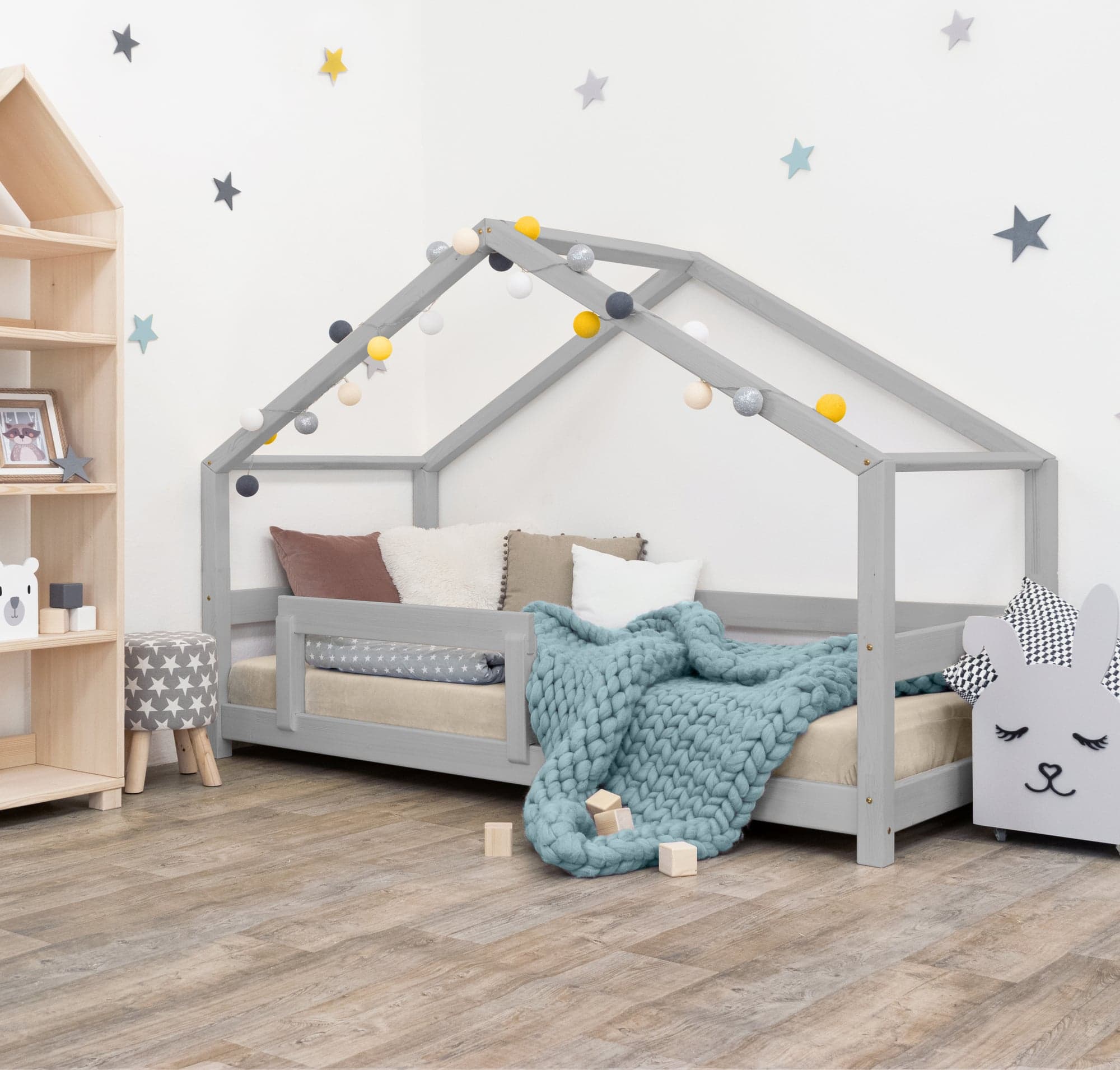 Höhenverstellbares Hausbett 120x200 – Perfekt anpassbar für jedes Alter