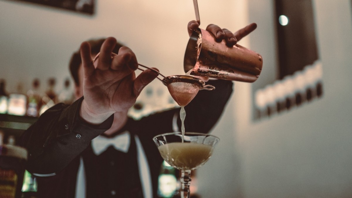 Cocktailkurs Berlin: Mixen Sie kreative Cocktails in unserem Workshop im Herzen von Berlin