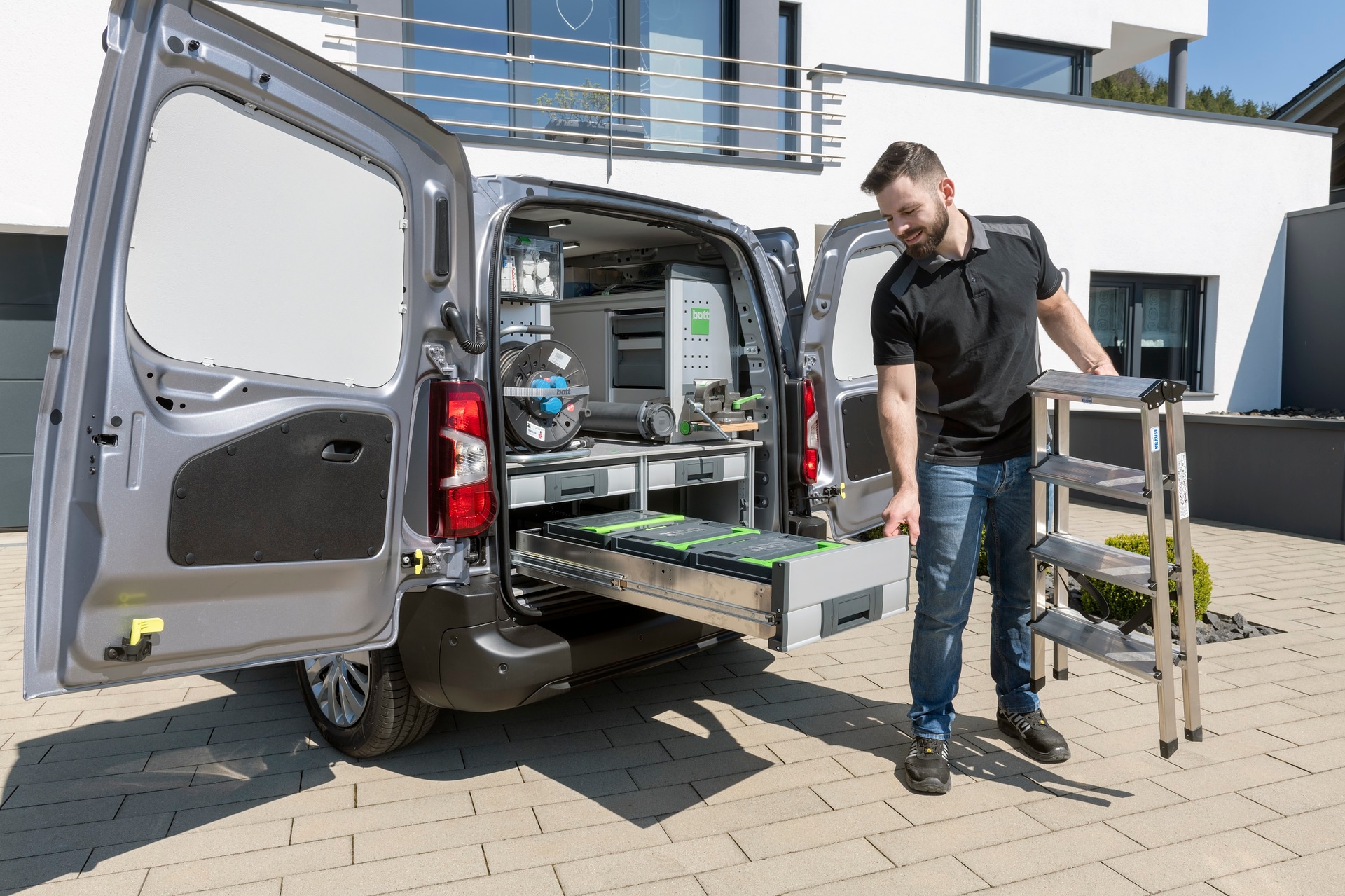 Finde Handwerker und starte dein Bauprojekt ohne Verzögerung