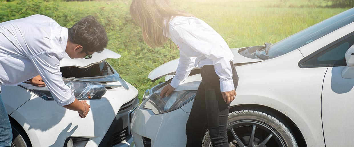 Unfallwagen &amp; Motorschaden Ankauf – Direktservice in NRW